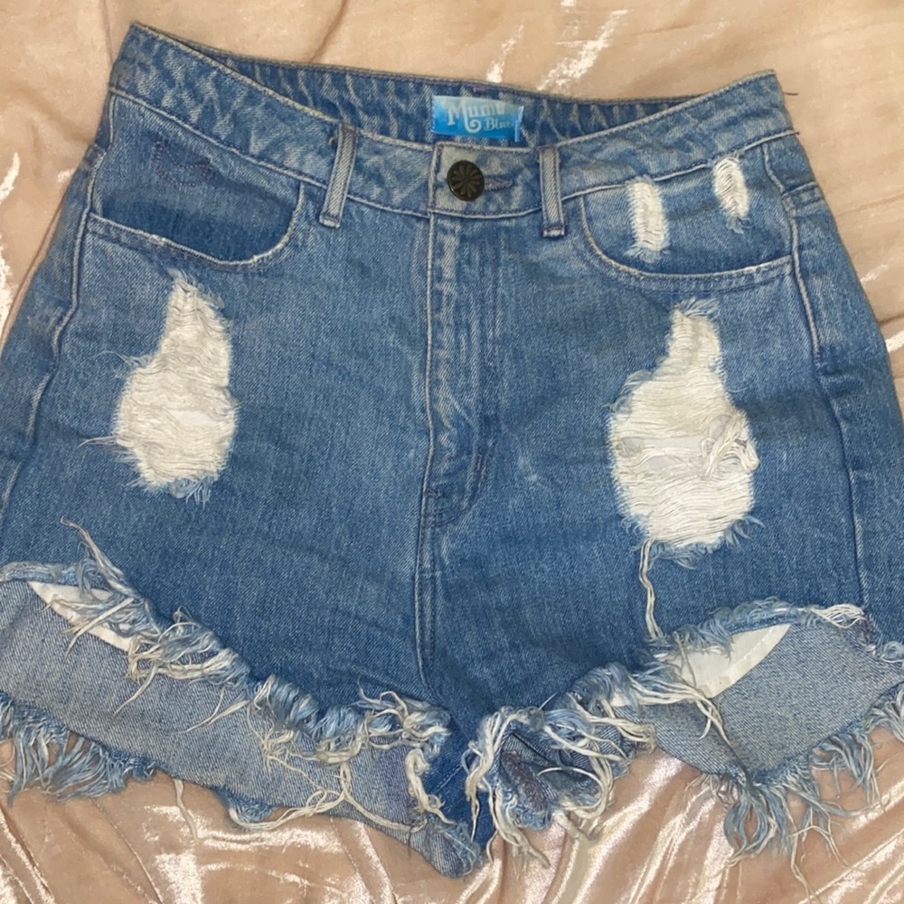 Mumi blue size 4 denim  high waisted shorts with stars on back pockets